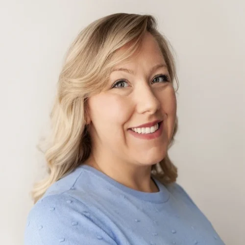 Alaina Olinger, newborn care specialist at Kansas City Newborn Care